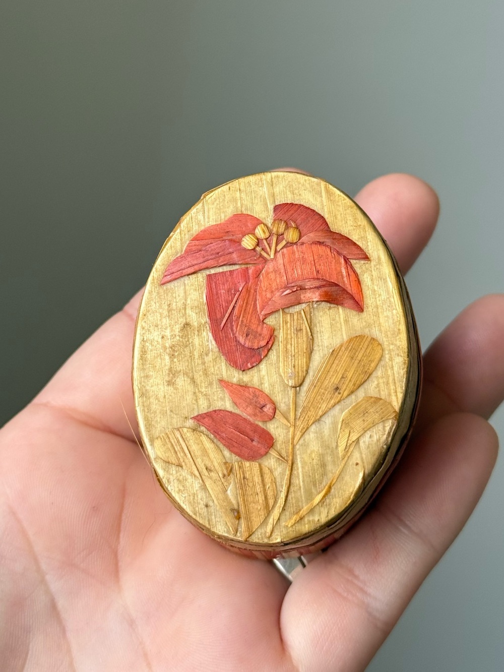 Bamboo Mini Handmade in China Vintage Dried Floral Design Oval Shaped Gift Box